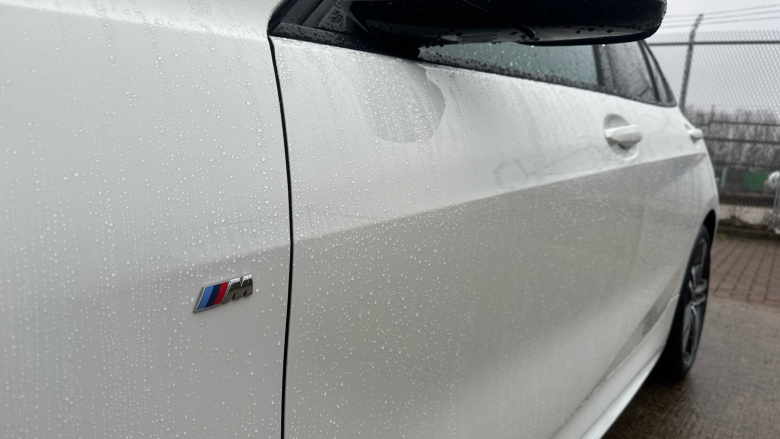 BMW 1 Series 118i M Sport 5dr Petrol Hatchback